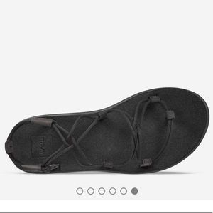 Black Tevas